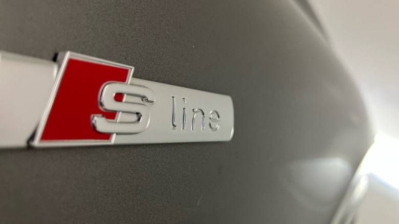 Audi Q4 e-tron 150kW 40 82.77kWh Launch Edition 5dr Auto Electric Estate